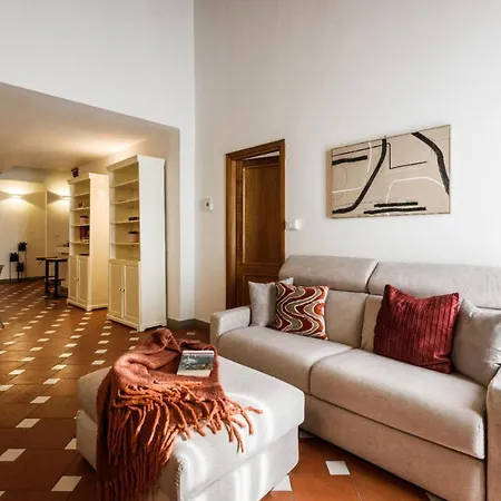 Florence- Faenza Terrace