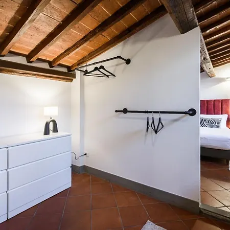 Florence- Faenza Terrace Apartment Florence